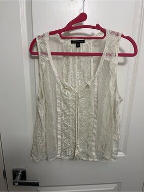 American Eagle Boho Lace Sleeveless Cropped Tank Top with Tassels - Size M